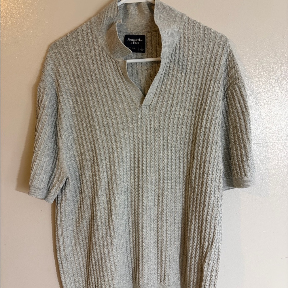 Abercrombie & Fitch Textured Gray Polo Shirt - Picture 7 of 9